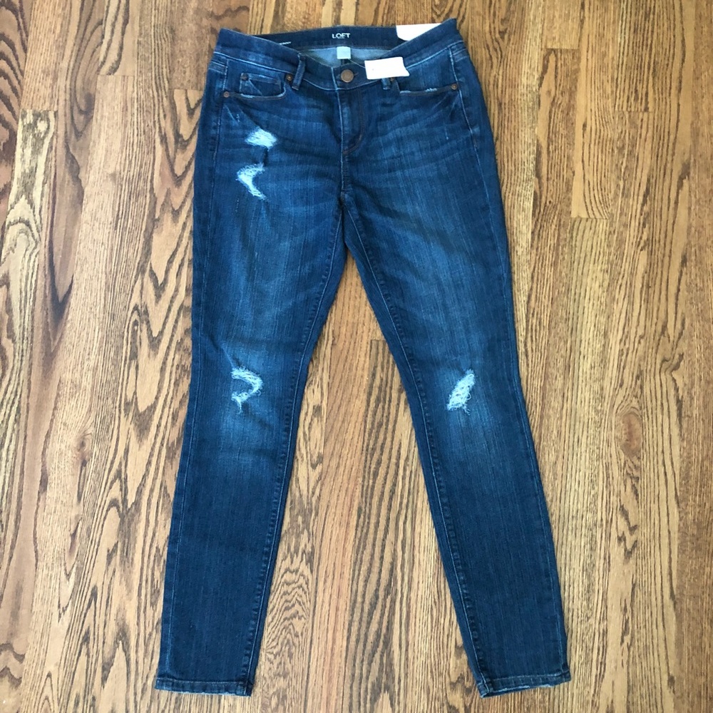 NWT Distressed LOFT jeans skinny modern size 6 reg